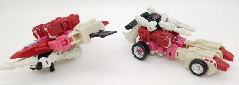 Autobot Twins - Alt Modes (with Targetmaster clones).jpg