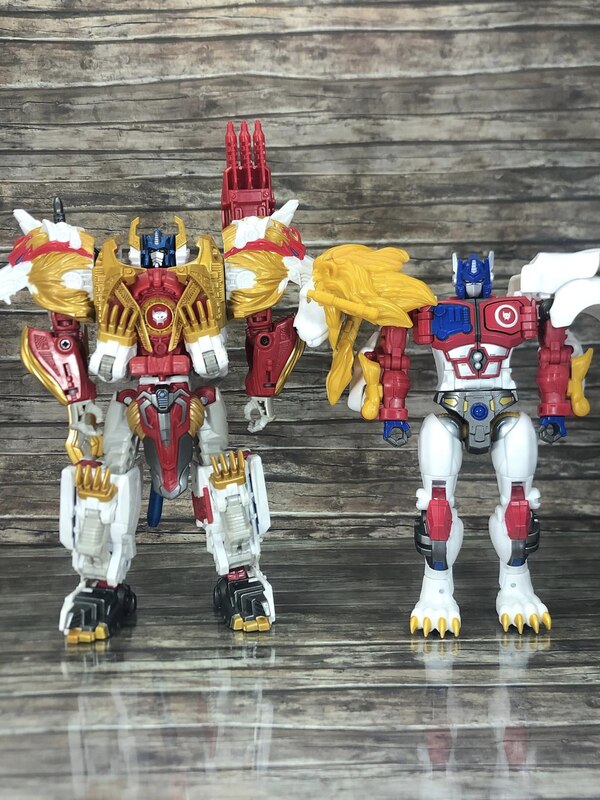Compared Image of Transformers Legacy Evolution Leo Prime (16)__scaled_600.jpg