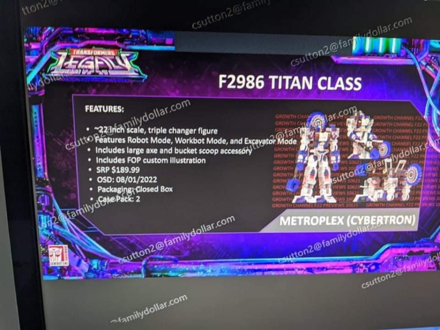 Cybertron Metroplex Titan Class.png