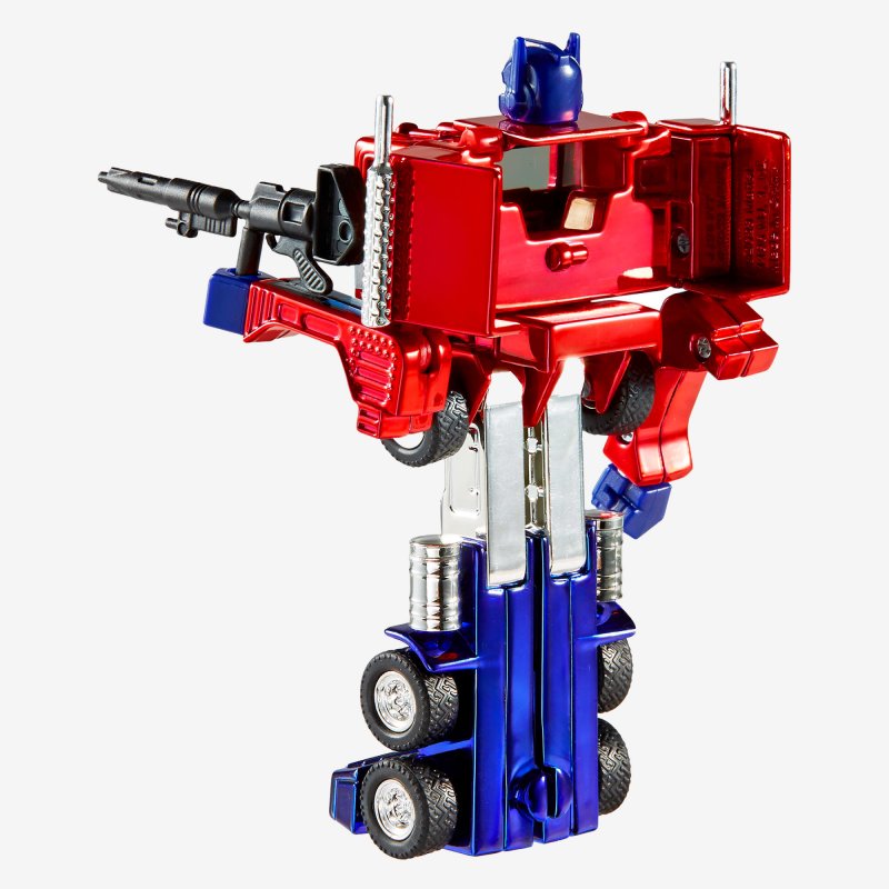 Hot-Wheels-Transformers-Optimus-Prime-10.jpg