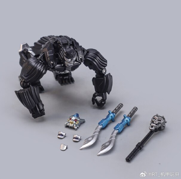 Image of Robot Toys RT-01 Caesar (19)__scaled_600.jpg