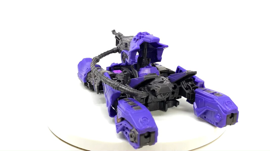 Shockwave Voyager New In-hand ImageFrom Studio Series TF6 (18)__scaled_600.jpg