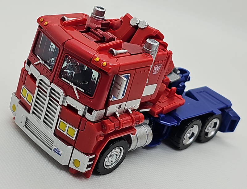 Star Convoy - Lorry (front).png