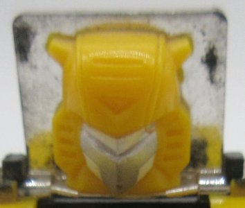 G1 Bumblebee toy close-up 1.jpg