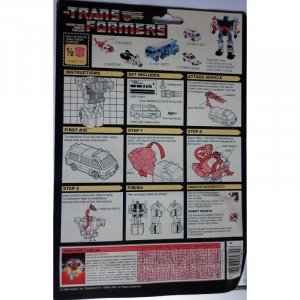 transformers-g1-protectobot-first-aid-1986 (1).jpg