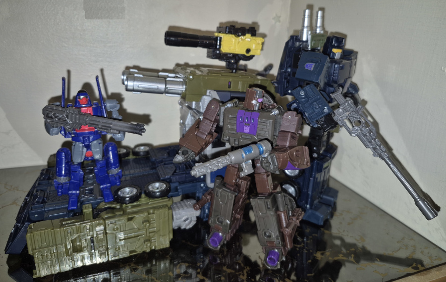 BrutiGuns1.jpg