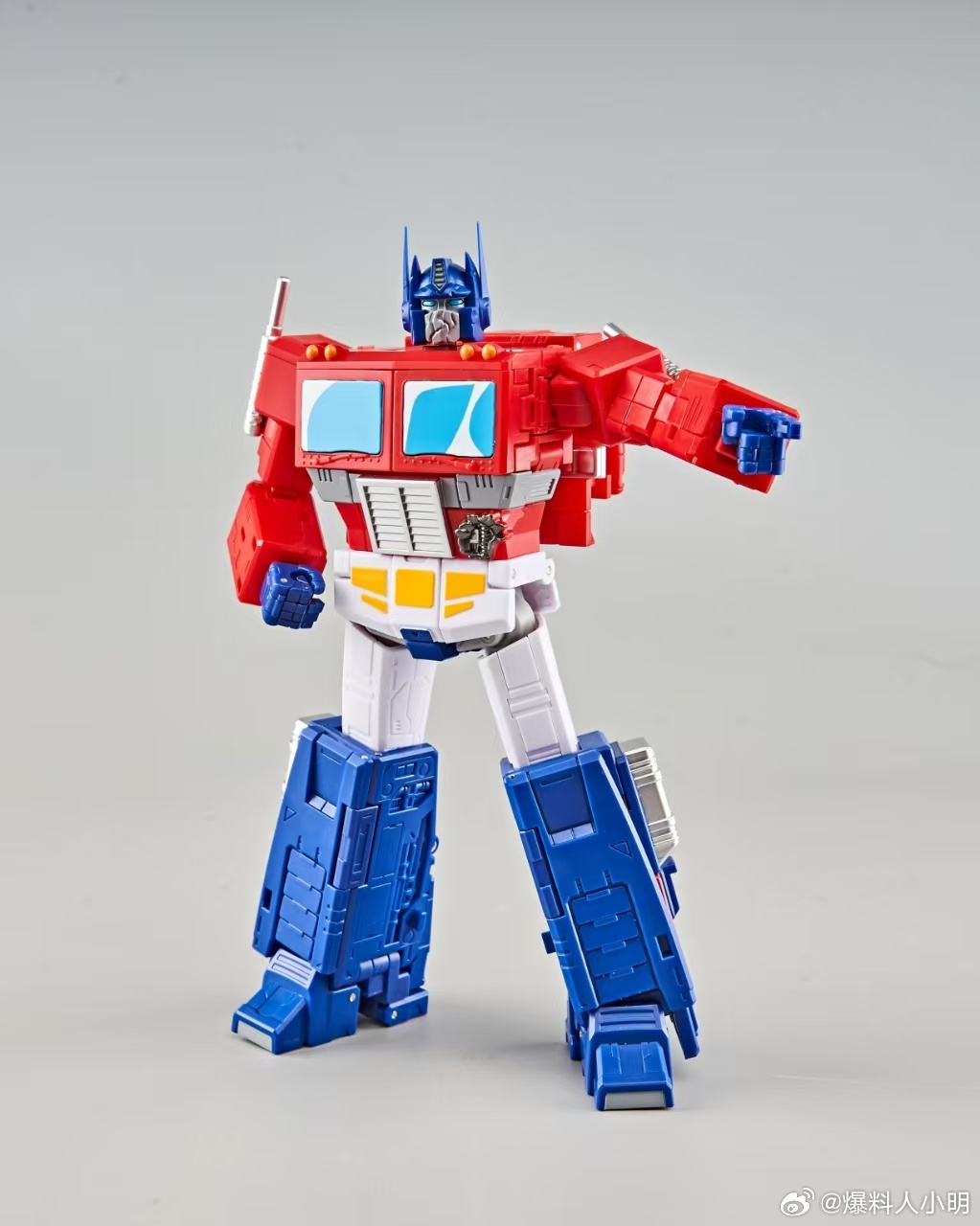 daily-prime-md005-ko-of-86-optimus-prime-adds-starscream-and-megatron-(12).jpg