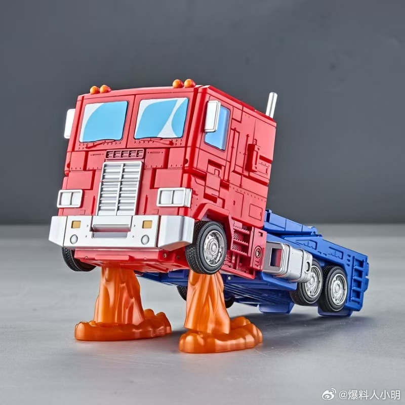 daily-prime-md005-ko-of-86-optimus-prime-adds-starscream-and-megatron-(15).jpg