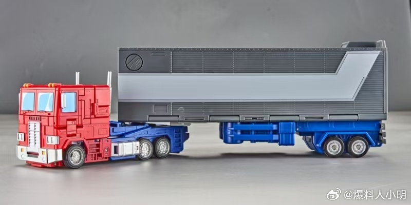 daily-prime-md005-ko-of-86-optimus-prime-adds-starscream-and-megatron-(17).jpg
