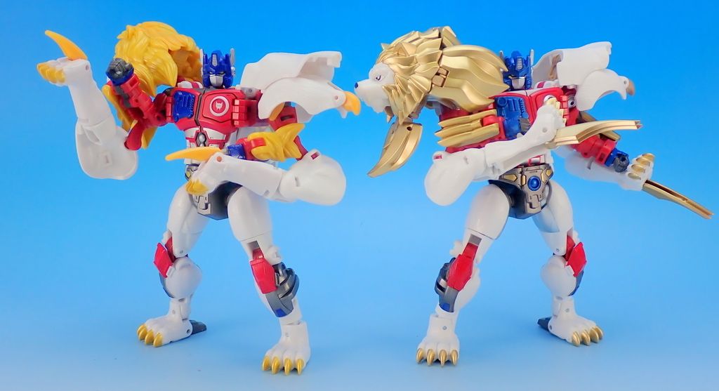 lio-convoy-40th-anniversary-figure-(22).jpg