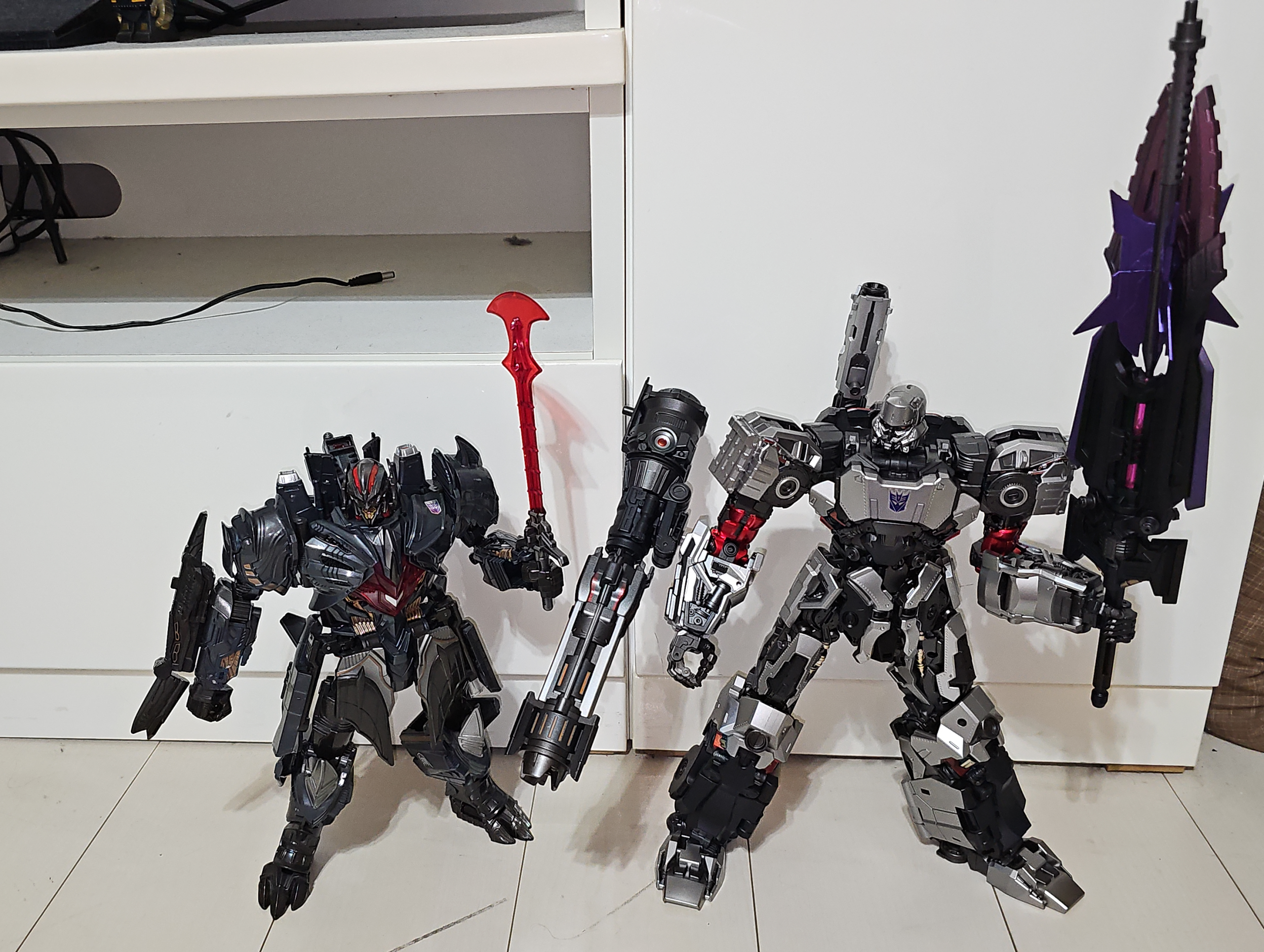 Megatron vs Megatron 02.png