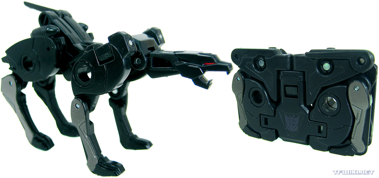 TFU08-toy_Ravage.jpg