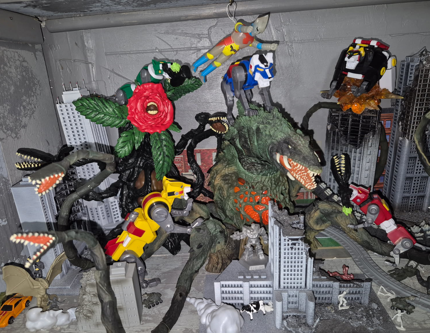 VoltronVsBiollante.jpg