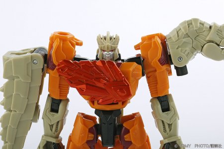 Transformers-Wild-King-Wave-2-25.jpg