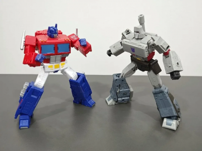 in-hand-photos-of-the-leaked-copy-of-studio-series-86-v0-1hfbryzmk84f1.png