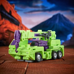 TF STUDIO SERIES THE TF THE MOVIE CONSTRUCTICON LONG HAUL & CONSTRUCTICON HOOK 17.jpg