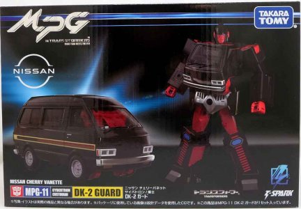 transformers-masterpiece-mpg-11-dk-2-guard-4904810951254-pkg.jpg