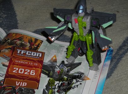 2026LA-Thrust.JPG 2026LA-Thrust.JPG